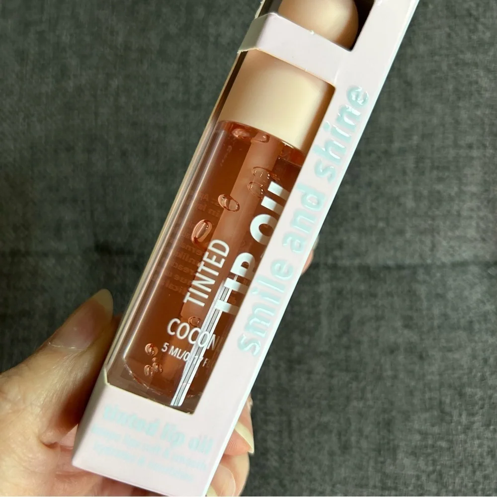 SMILE & SHINE Coconut Tinted Lip Oil, Sheer Tan, 0.17 fl oz